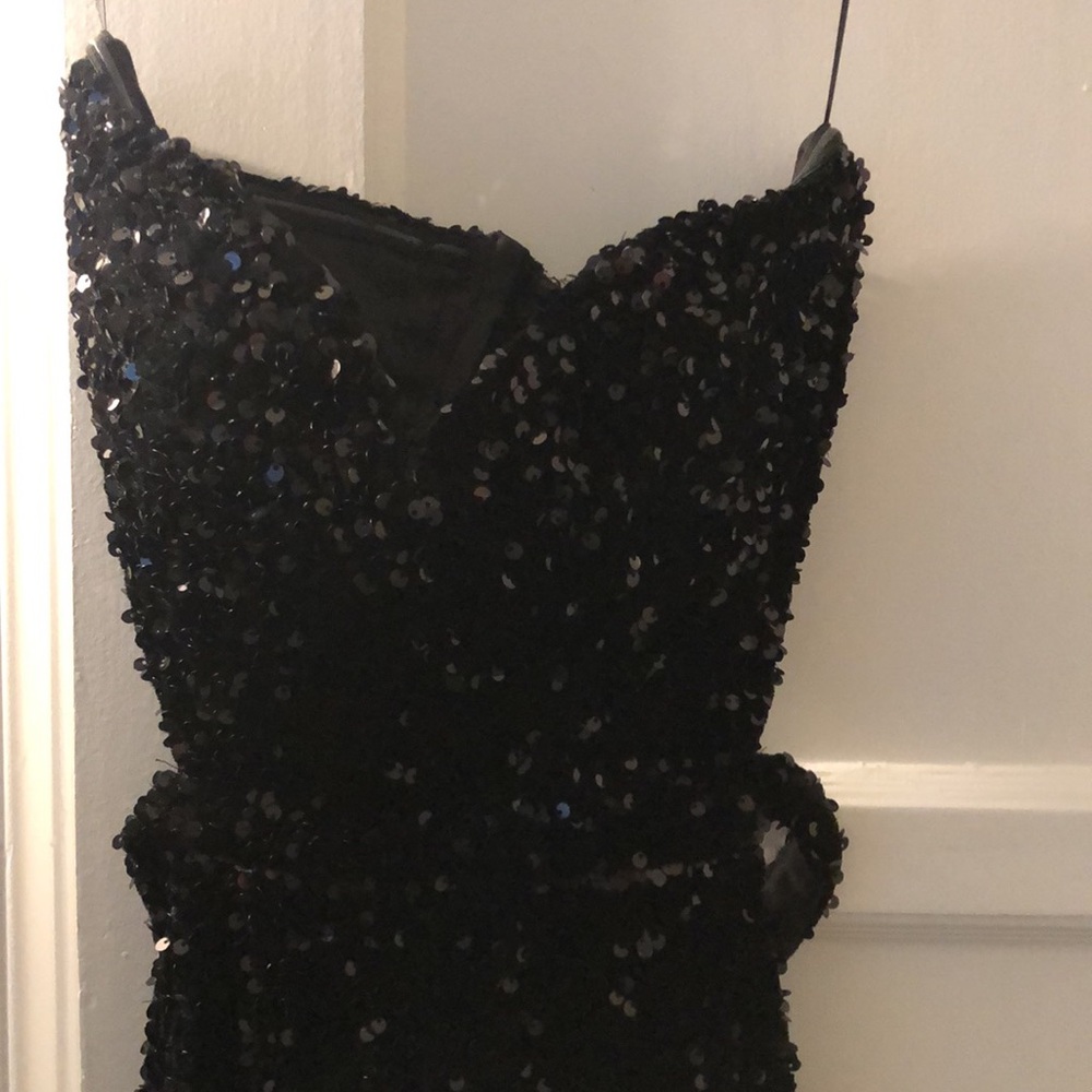 Small Strapless Black Sequin dress from Shein - Picture 3 of 4